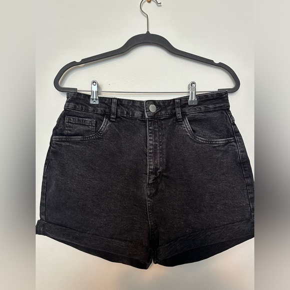 Cotton on dark wash Jean shorts High waisted - Picture 1 of 2